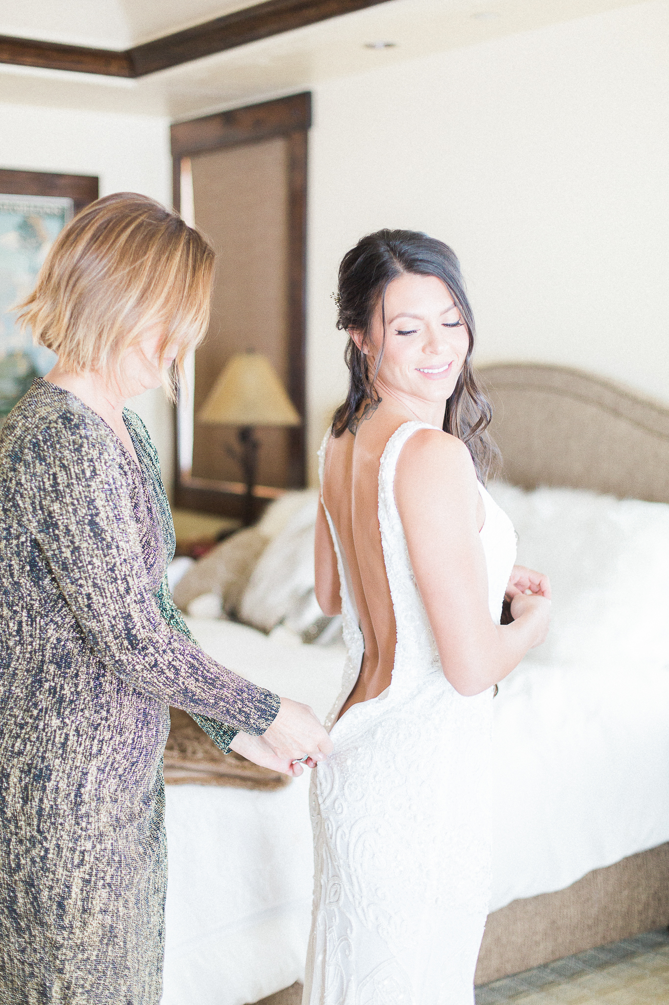 Roni-Robert-ParkCity-Utah-Winter-Wedding-GabriellaSantosPhotography-15