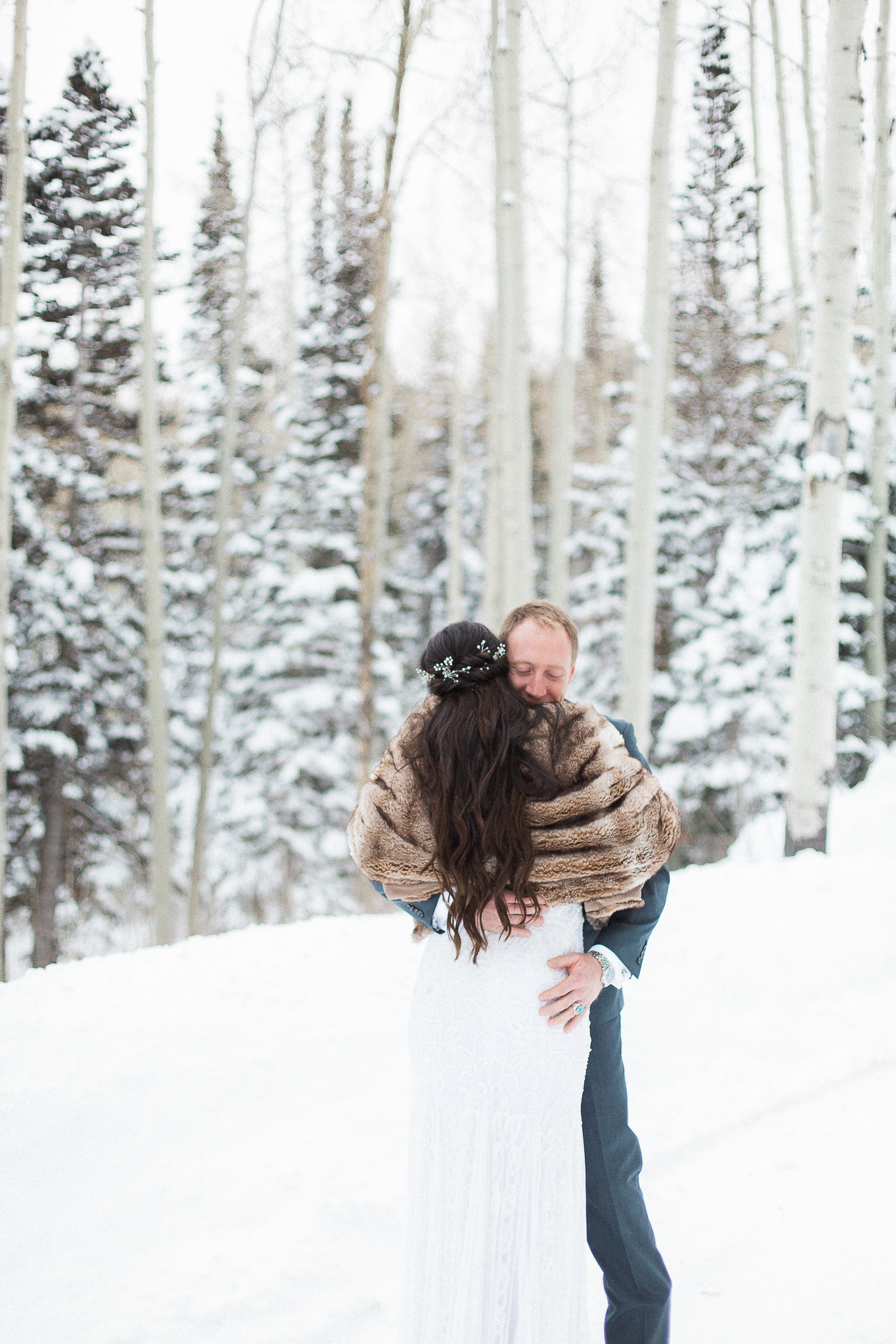 Roni-Robert-ParkCity-Utah-Winter-Wedding-GabriellaSantosPhotography-18
